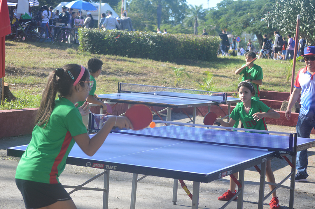 Las Tunas celebró a ritmo de festival deportivo por el Día de la Cultura Física y el Deporte Las Tunas celebró a ritmo de festival deportivo por el Día de la Cultura Física y el Deporte