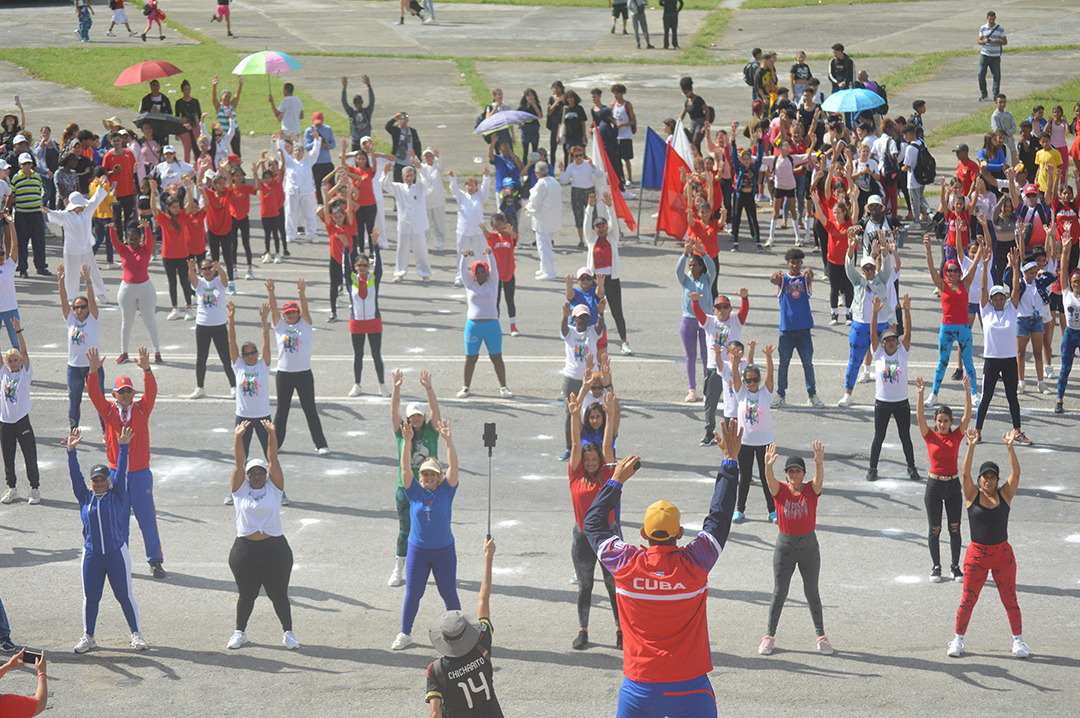 Las Tunas celebró a ritmo de festival deportivo por el Día de la Cultura Física y el Deporte Las Tunas celebró a ritmo de festival deportivo por el Día de la Cultura Física y el Deporte