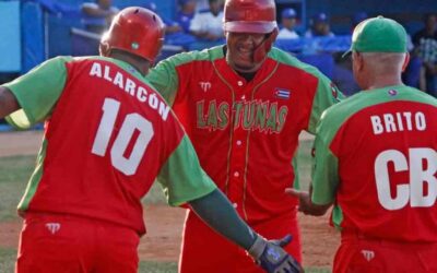 Clásico de altura en el Latino: Leñadores vs Industriales, duelo por la cima