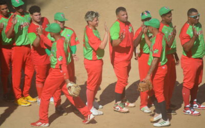 Los Leñadores suben a la cima de la Serie Nacional