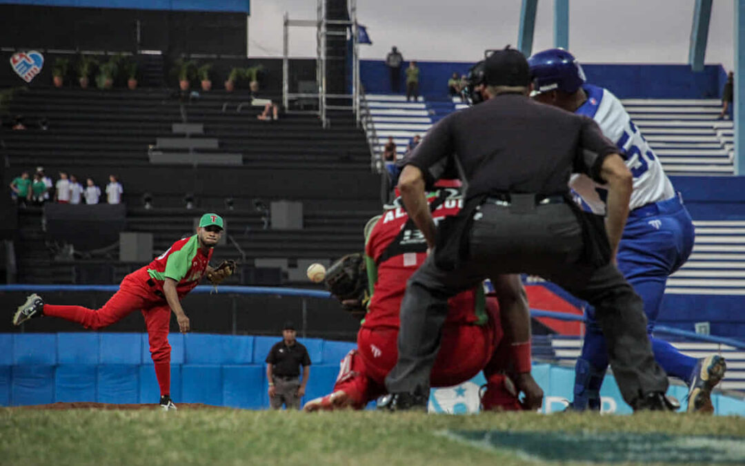 Industriales afila las garras, pero los Leñadores no se dejan devorar