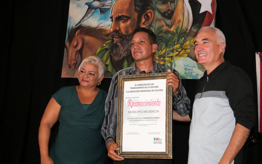 Celebran día del trabajador de la cultura en Las Tunas 