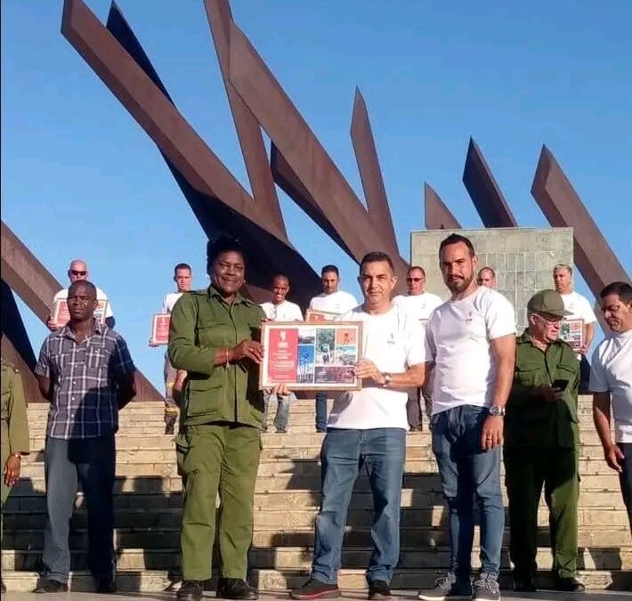 Regresaron a casa trabajadores de la Empresa Eléctrica de Las Tunas