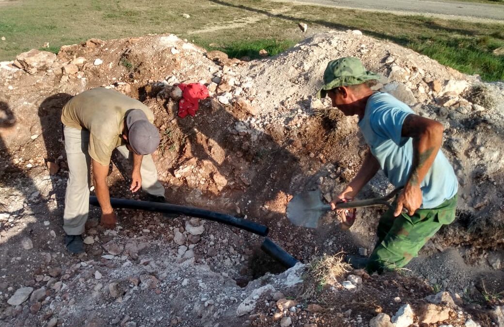 Instalan acueducto que sustituye la entrega de agua en ferrocisternas al norte de Las Tunas