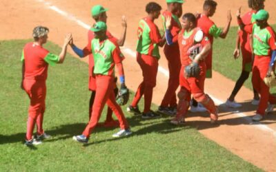 Los Leñadores siguen imparables en la cima