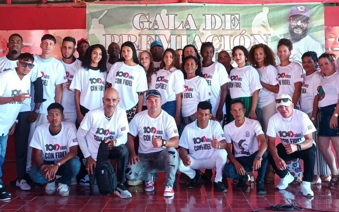 Campeones tuneros reciben el homenaje del 2025