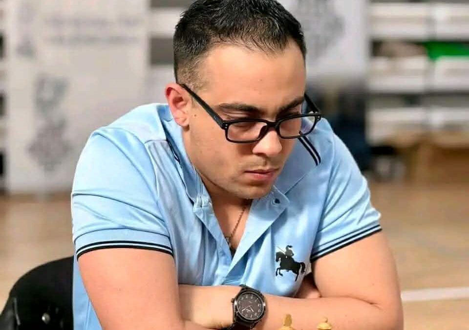 Michel Alejandro Díaz mantiene paso perfecto en el “Carlos Torre Repetto In Memoriam”