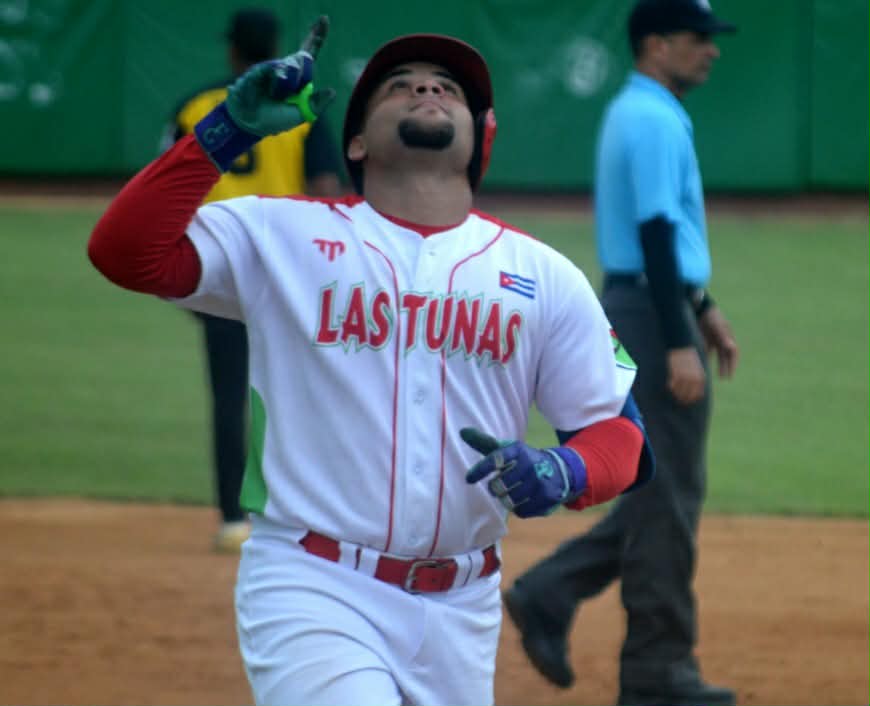 Messenger_creation_F0FFCE7A-1FDC-4213-8E4E-4E1DE86AD9D8