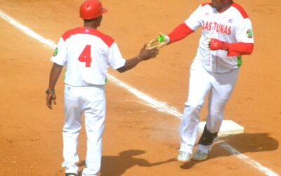 Yosvani Alarcón, el motor ofensivo de los Leñadores en la Serie Nacional 64