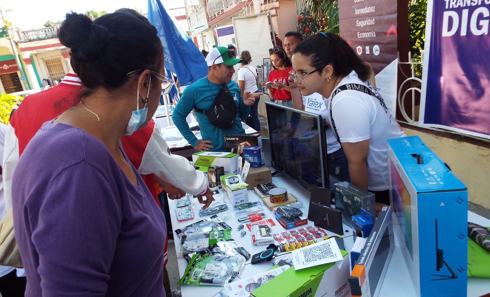Desarrollan en Las Tunas Feria de la Ciencia y la Innovación para el desarrollo Desarrollan en Las Tunas Feria de la Ciencia y la Innovación para el desarrollo