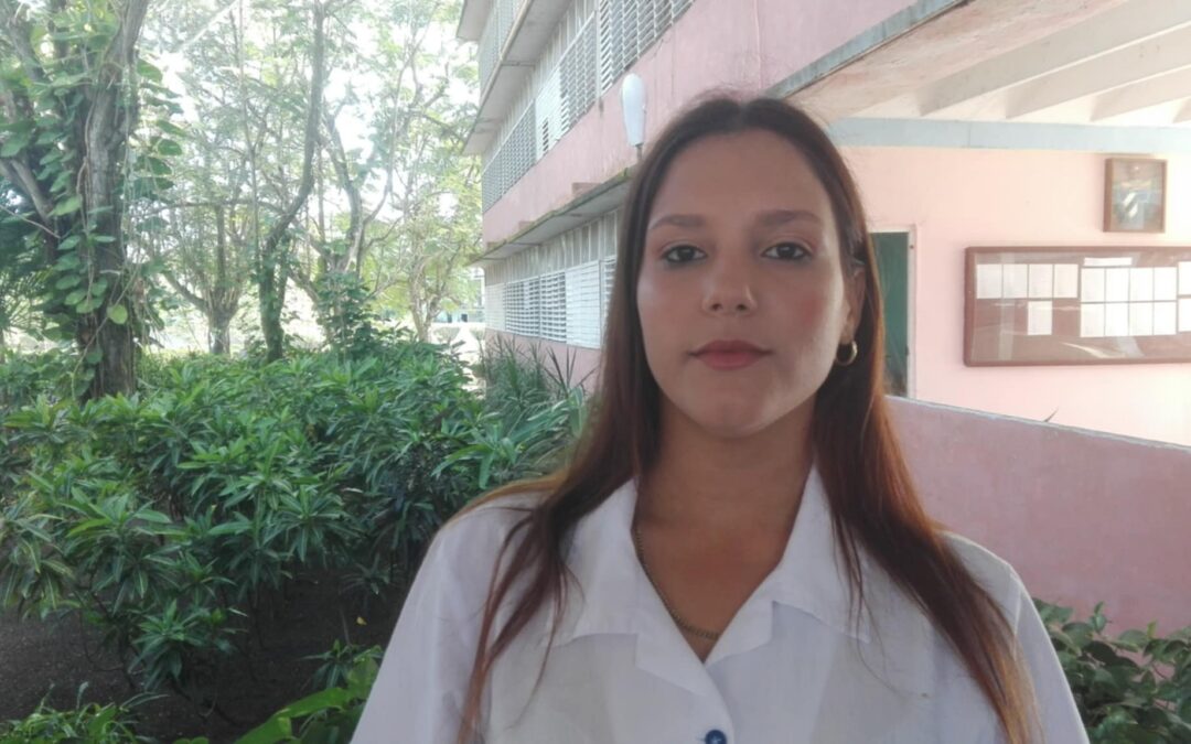 Celebran estudiantes de la FEEM de Colombia un nuevo aniversario