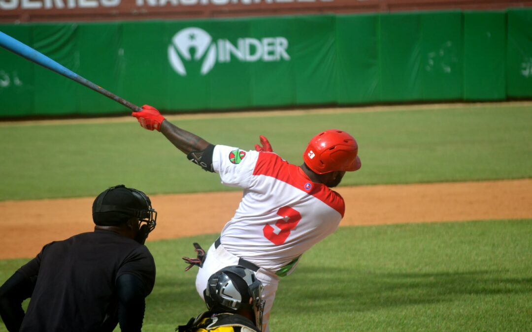 Henry Quintero, poder y consistencia para los Leñadores
