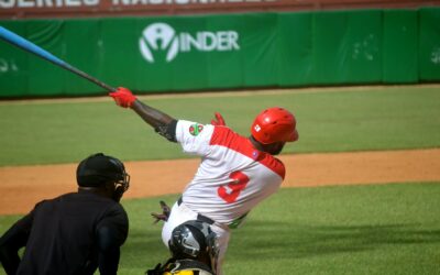 Henry Quintero, poder y consistencia para los Leñadores