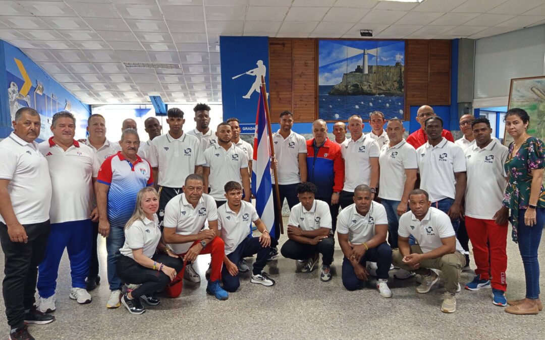 Cuba abanderó su selección de softbol rumbo al Panamericano
