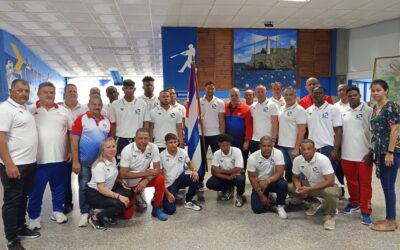 Cuba abanderó su selección de softbol rumbo al Panamericano