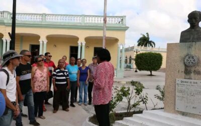 Desarrollan Jornada de la Prensa en Las Tunas