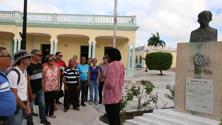 Desarrollan Jornada de la Prensa en Las Tunas