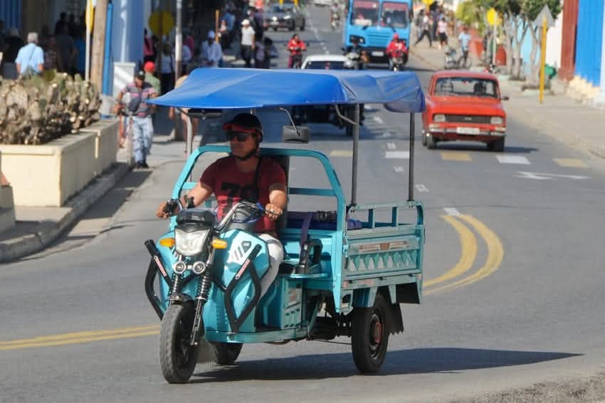 Aprueban en Las Tunas incorporación de ciclos eléctricos a la transportación de pasajeros