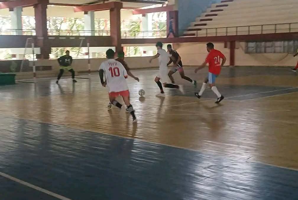 El fútbol sala vibra en Las Tunas