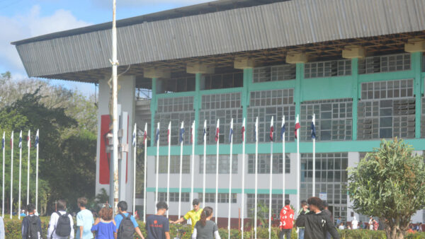 La vida deportiva late en la sala polivalente Leonardo Mackenzie 