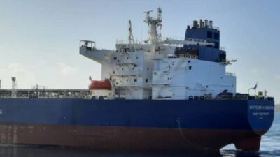 Ya se distribuyen en Cuba los derivados del crudo donado por Rusia