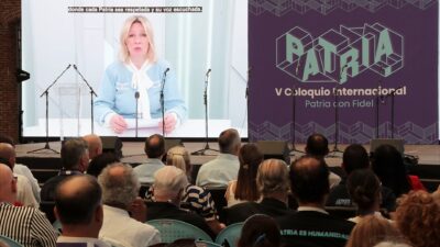 María Zajárova en coloquio Patria. Foto: Abel Padrón Padilla/ Cubadebate.