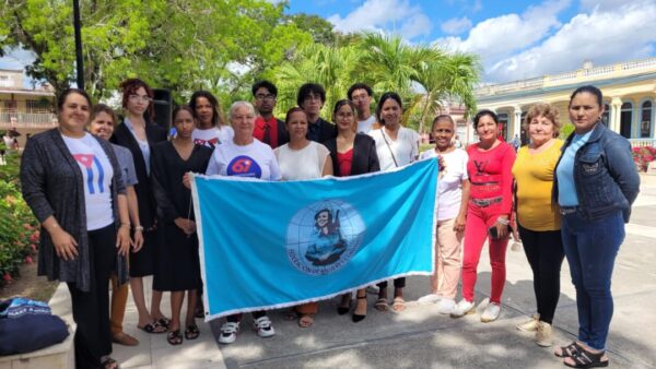 Mujeres tuneras juzgan al bloqueo: La justicia toma las calles
