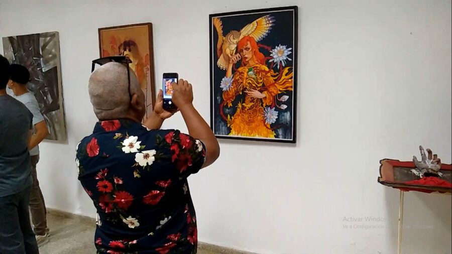 Artistas visuales aspirantes a ingresar a la Uneac exponen en galería de la institución