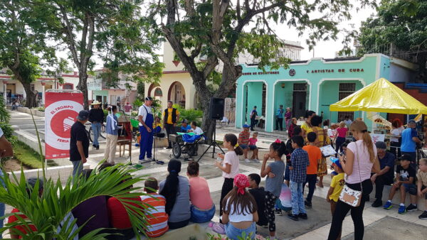 Tradición, juegos y cultura en el Parque Maceo de Las Tunas