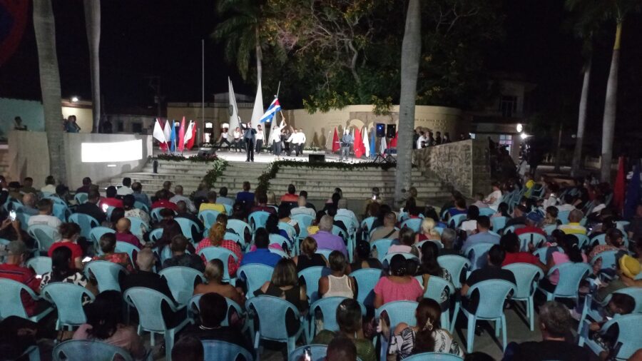 Celebran en Las Tunas aniversario del Partido Comunista de Cuba