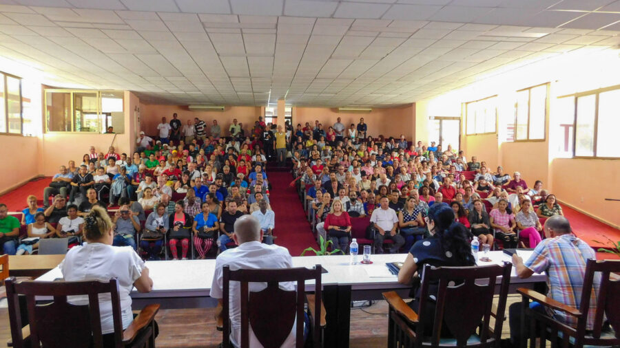 Intercambios partidistas con el pueblo, una fórmula para crear juntos