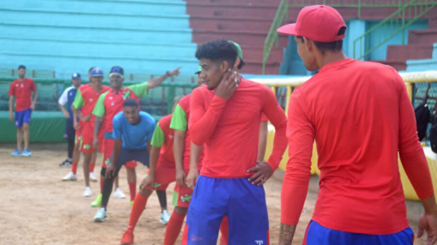 Los Leñadores afinan estrategia para la IV Liga Élite