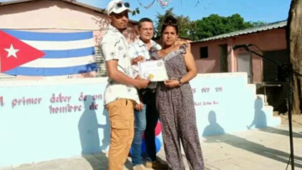 Conmemoran en Colombia aniversario de la Organización de Pioneros y la Unión de Jóvenes Comunistas