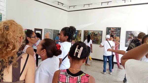 Acoge Las Tunas Encuentro Nacional de Pintura Abstracta