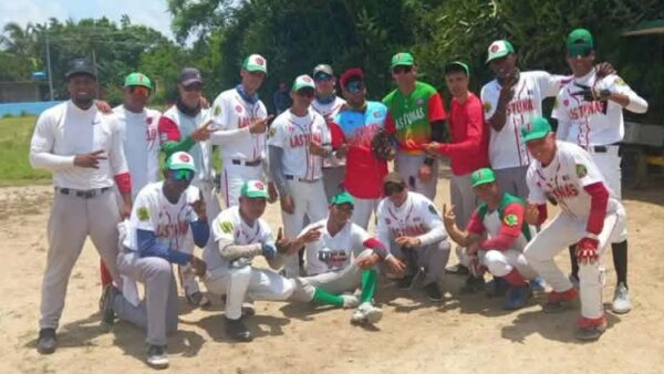 Copextel se corona campeón del softbol obrero 