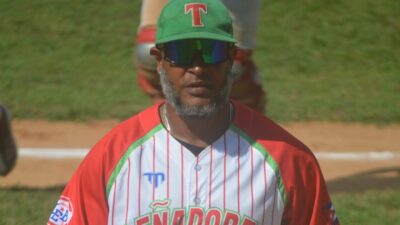 Yordanis Alarcón hace historia en medio de la remontada verdirroja ante Mayabeque