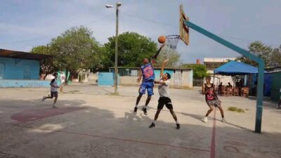 Chaparra y Veteranos inician con éxito segunda vuelta en Copa Puerto Basket