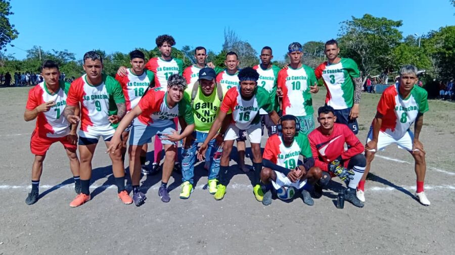 La Cancha se corona campeón del fútbol en Puerto Padre