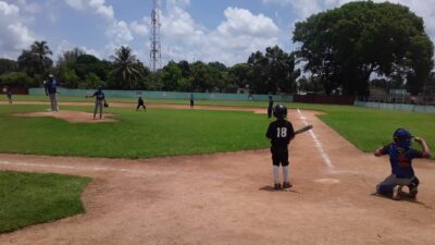 Pescadores campeones de las Pequeñas Ligas en Amancio