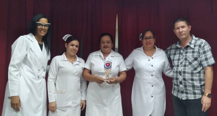 Celebran en Las Tunas día nacional de la enfermería