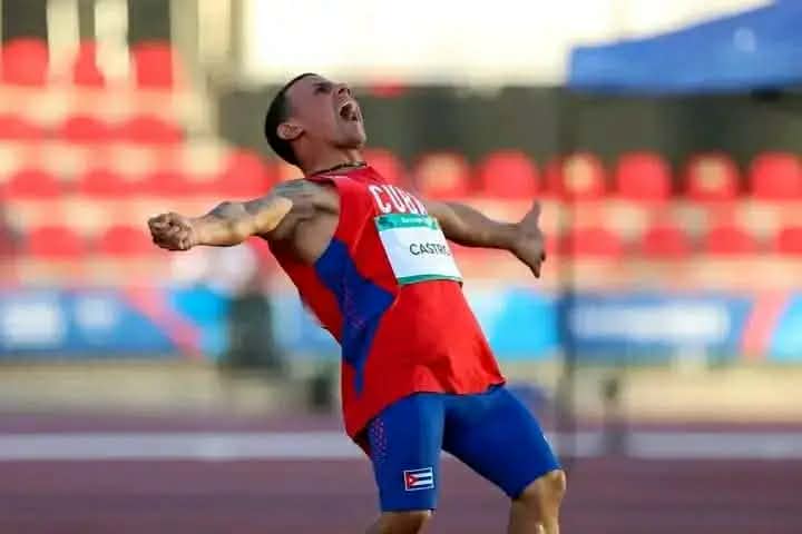 Ever Castro: el «pequeño gigante» que debuta en Túnez
