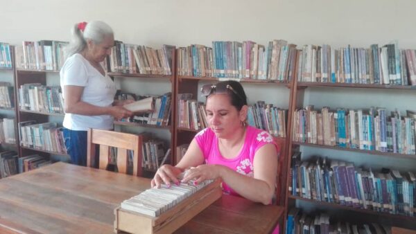 Propuestas literarias en la biblioteca municipal de Colombia