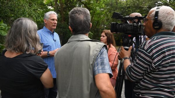 Explica Díaz-Canel prioridades diseñadas para superar las dificultades del momento actual 