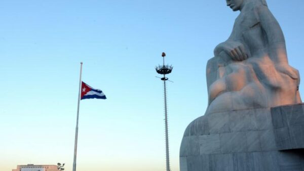Declara Presidente cubano Duelo Oficial, con motivo del fallecimiento del Comandante de la Revolución Ramiro Valdés Menéndez