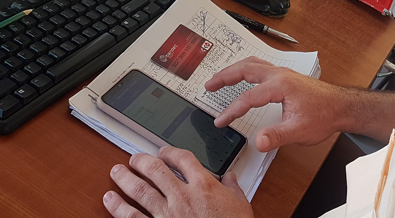 La paradoja del bolsillo vacío: cuando la bancarización choca con la realidad cubana