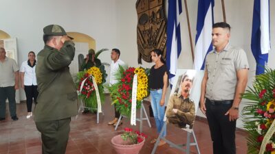 El Comandante Ramiro en el corazón de los tuneros