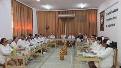 Intercambian estrategias asistenciales neonatales profesionales de la Enfermería de Las Tunas