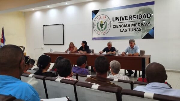 Realizan en Las Tunas primer otorgamiento de carreras