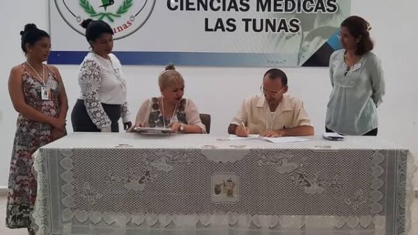 Constituyen Cátedra de Gestión de la Información Científica en Salud