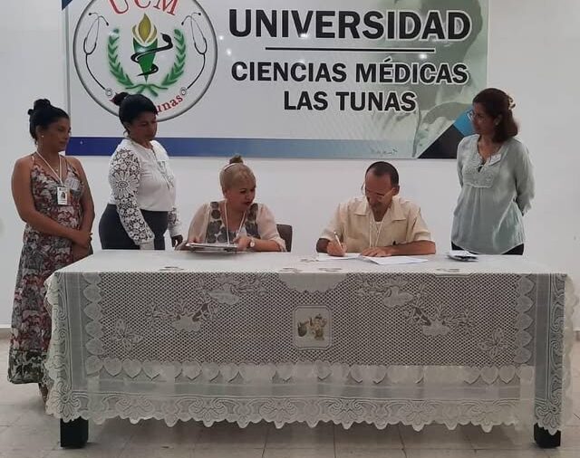 Constituyen Cátedra de Gestión de la Información Científica en Salud